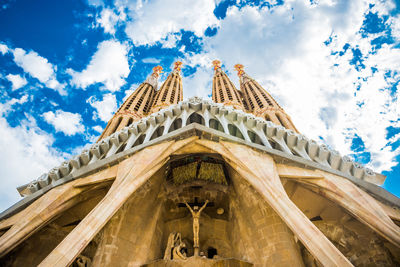 Low angle view of cathedrale against sky