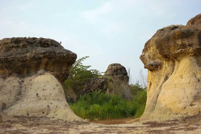 Mushroom-shaped rock formations