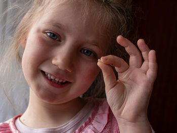 Portrait of cute girl smiling