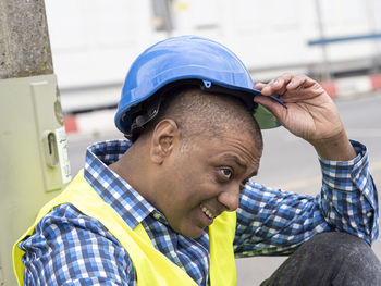 Side view of senior man looking away