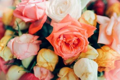 Close-up of rose bouquet