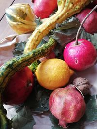 Close-up of apples