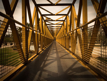 Surface level of footbridge along railings