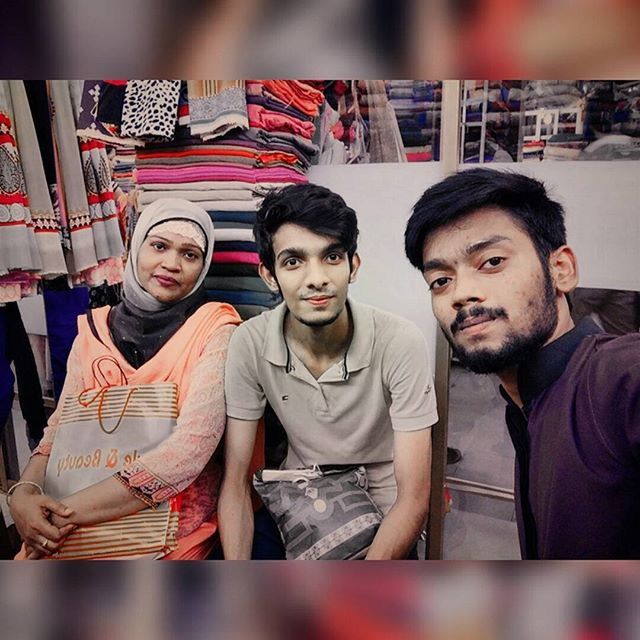 Withmomandbrother