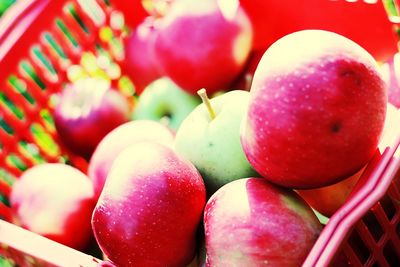 Close-up of apples in basket