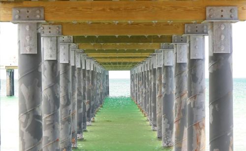Passage along columns in row