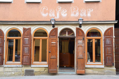 Exterior of cafe