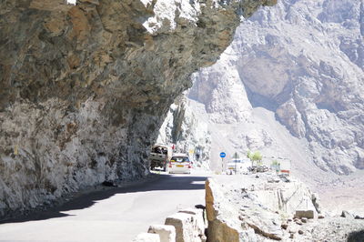 Road amidst mountains