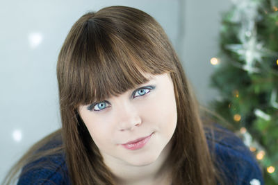 Close-up portrait of young woman