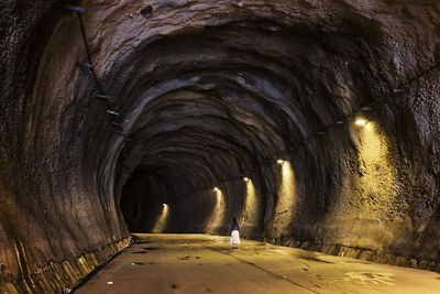 Tunnel in tunnel