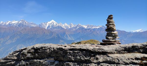 Balancing rocks