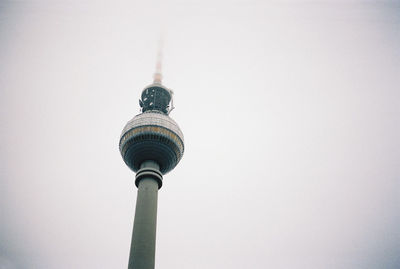 Low angle view of fernsehturm against clear sky