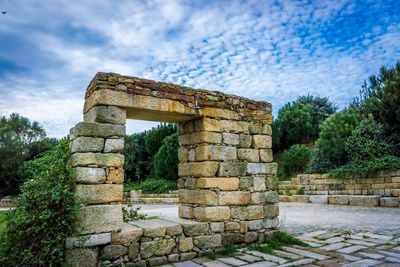 Old ruins against cloudy sky